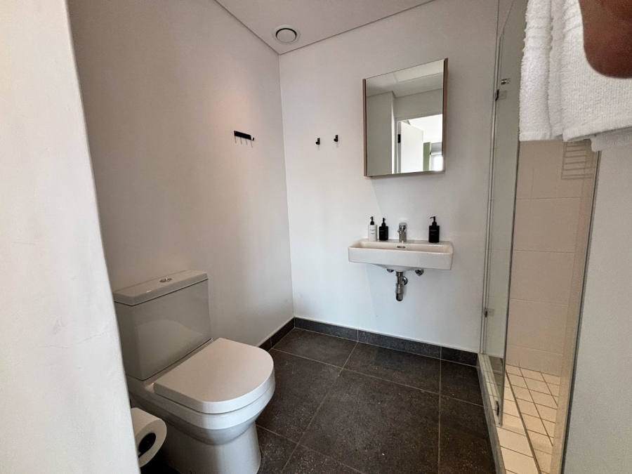 2 Bedroom Property for Sale in Sea Point Western Cape